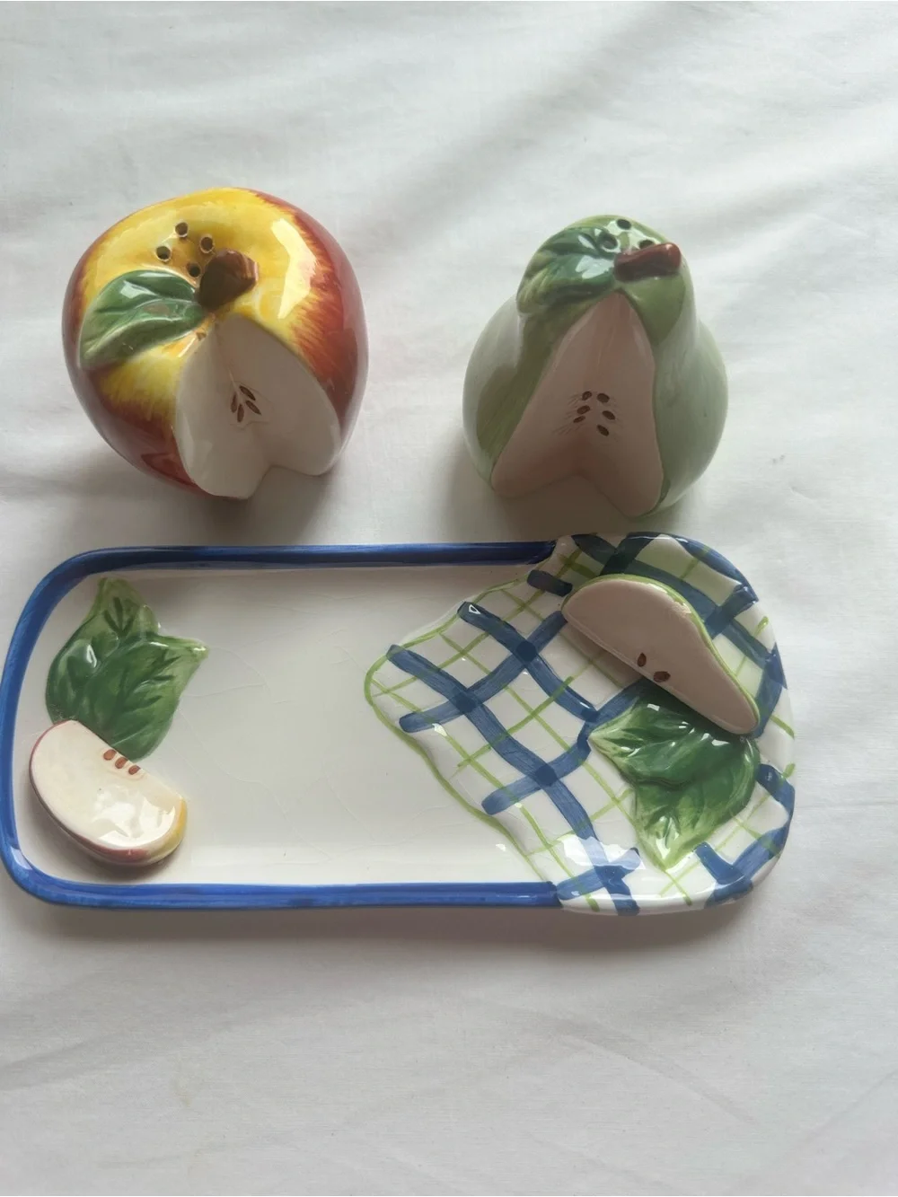 Vintage Bella Casa by Ganz Apple & Pear Salt & Pepper Shakers with Tray